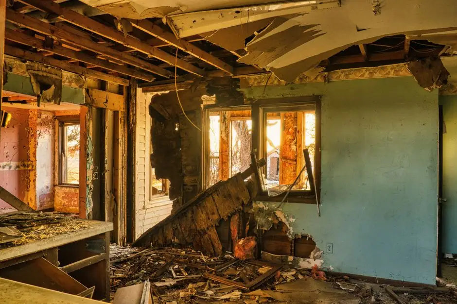 Local Water Damage Restoration team in BLOOMINGTON